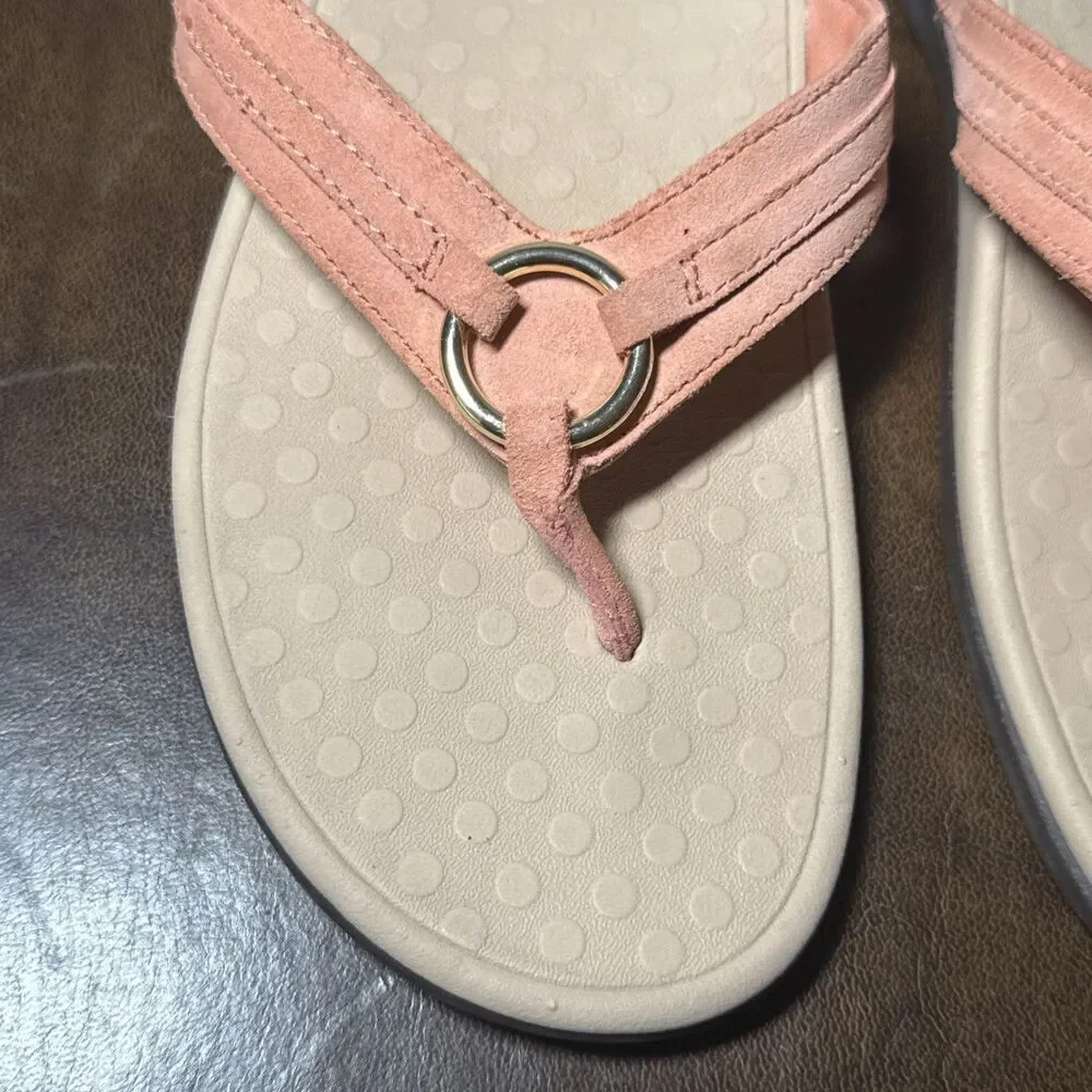 Vionic Tide Aloe Toe Post Sandals Pink / Orange Size 11 Gold Ring Detail EUC